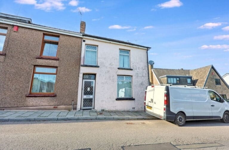 Two-bedroom Welsh home with huge garden for sale for £80,000 The end-terrace house at 1a Rock Terrace, Ynysybwl, seen from the street